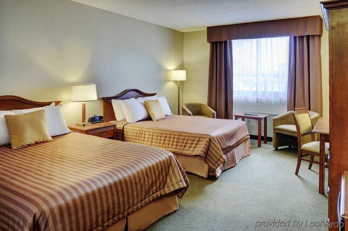 Travelway Inn Sudbury Luaran gambar
