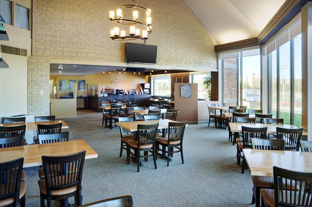 Travelway Inn Sudbury Luaran gambar