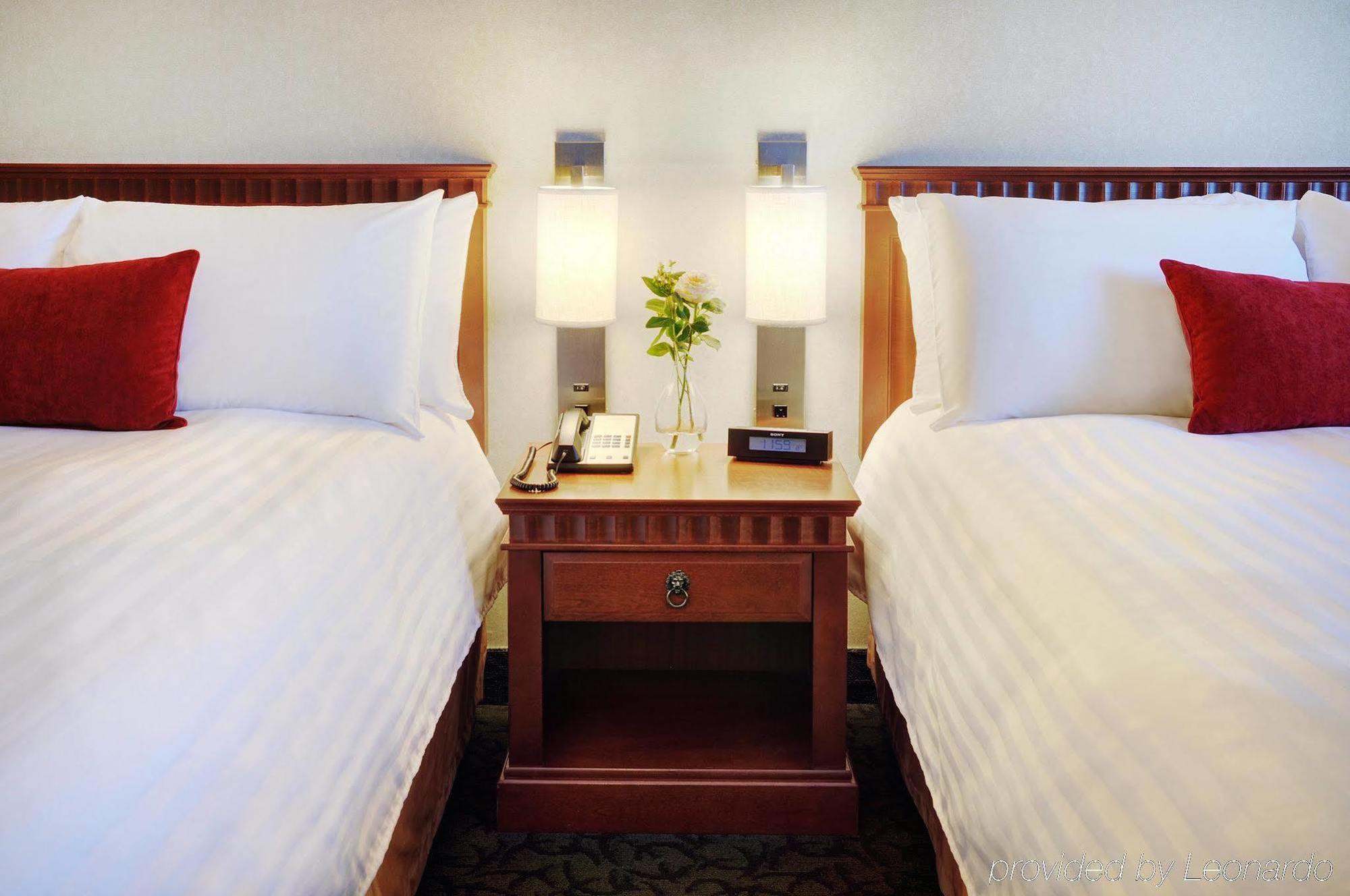 Travelway Inn Sudbury Luaran gambar