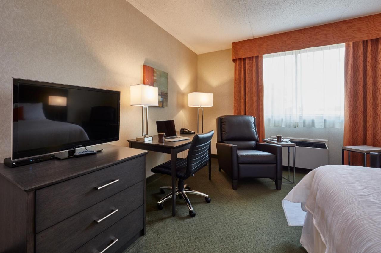 Travelway Inn Sudbury Luaran gambar